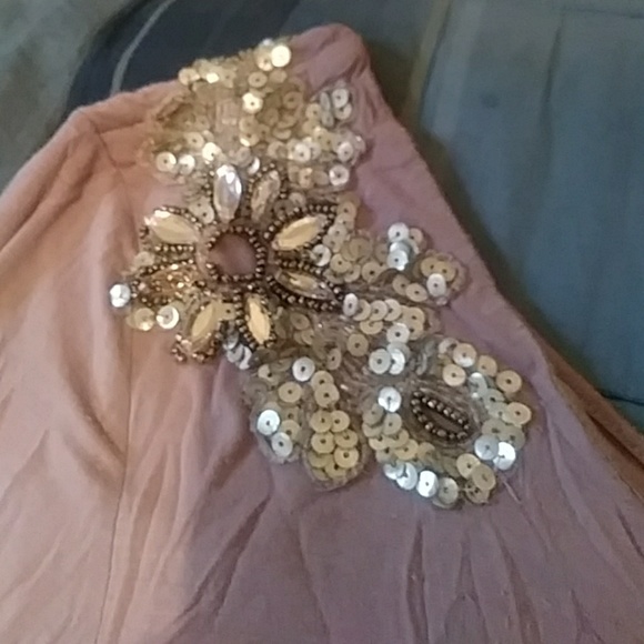 Beautiful 1 sleeve lilac shirt with rhinestone - Picture 1 of 3